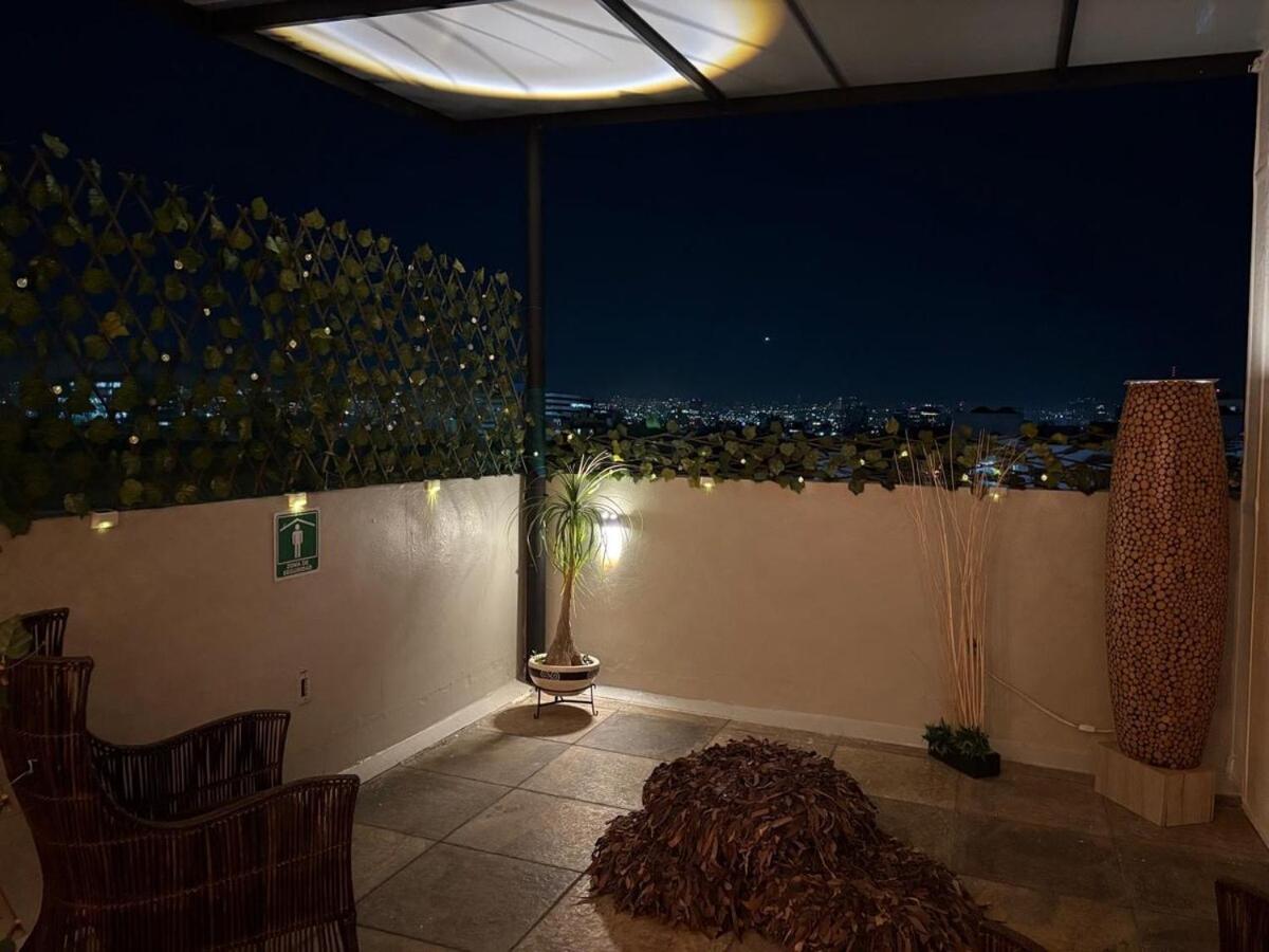 The Rooftop Terracea Unique View, Downtown And Comforta Appartement Mexico-stad